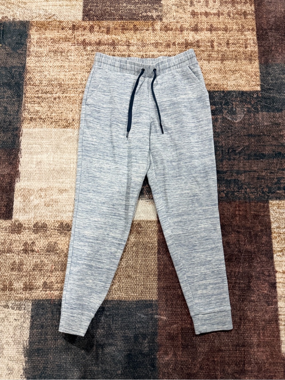 all in motion Men's Heather Light Gray Jogger Pants with Navy Drawstring